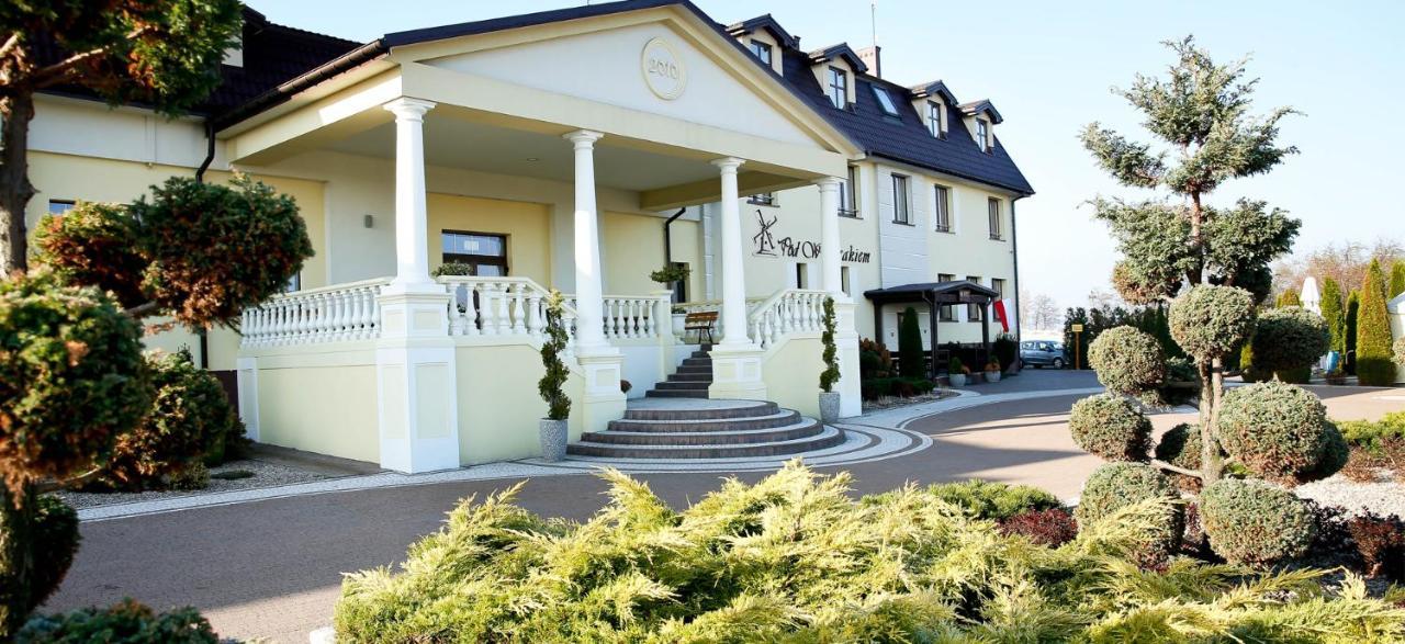 Pod Wiatrakiem Hotel Warta Ngoại thất bức ảnh